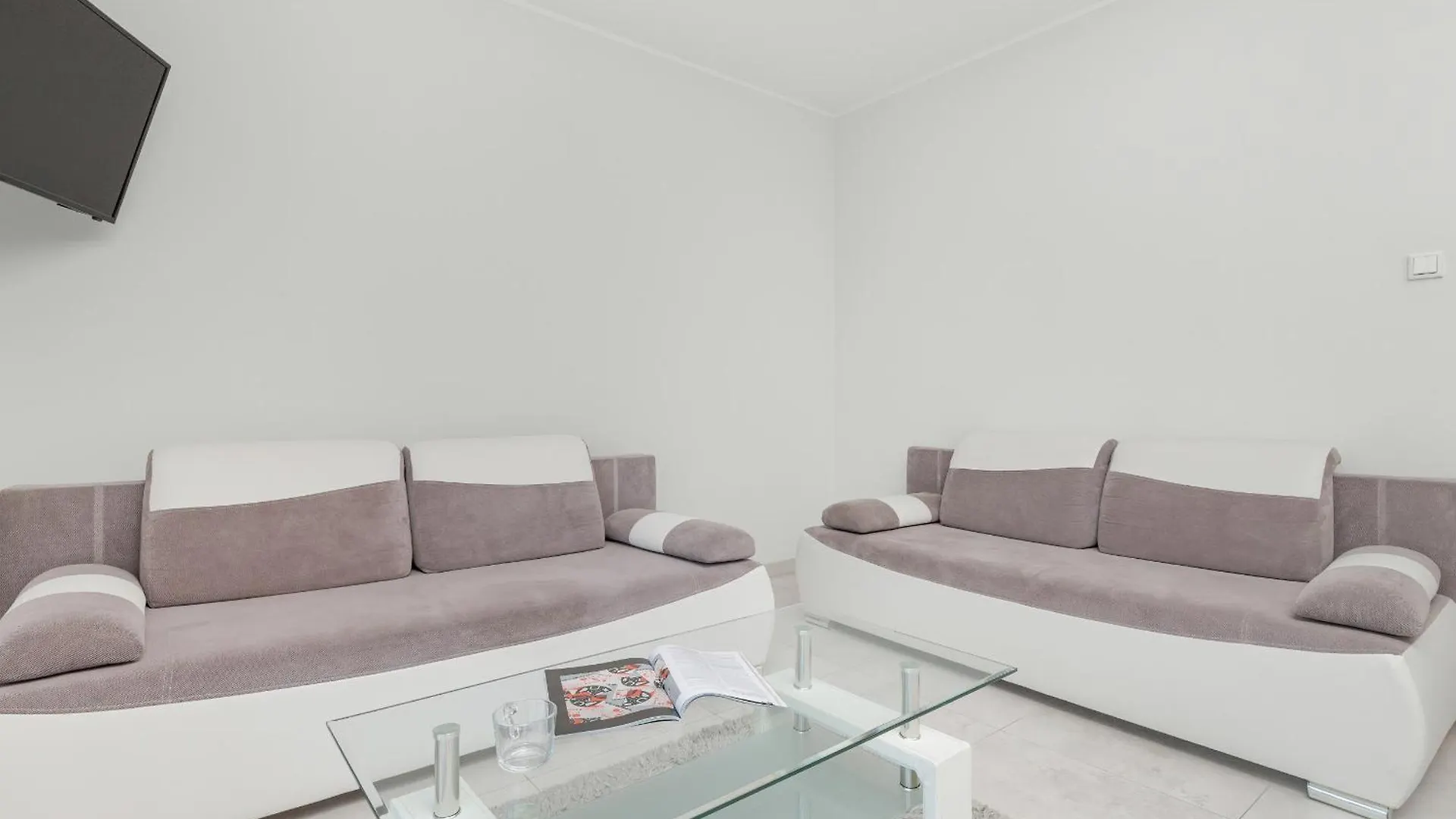 Nowoczesne I Komfortowe Studio Z Widokiem Na Morze Na 11 Pietrze W Gdansku By Noclegi Renters Гданьск
