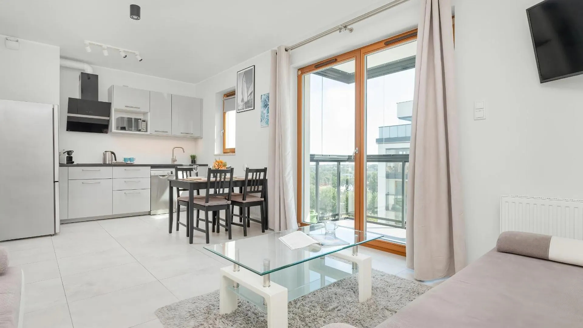 Nowoczesne I Komfortowe Studio Z Widokiem Na Morze Na 11 Pietrze W Gdansku By Noclegi Renters Гданьск